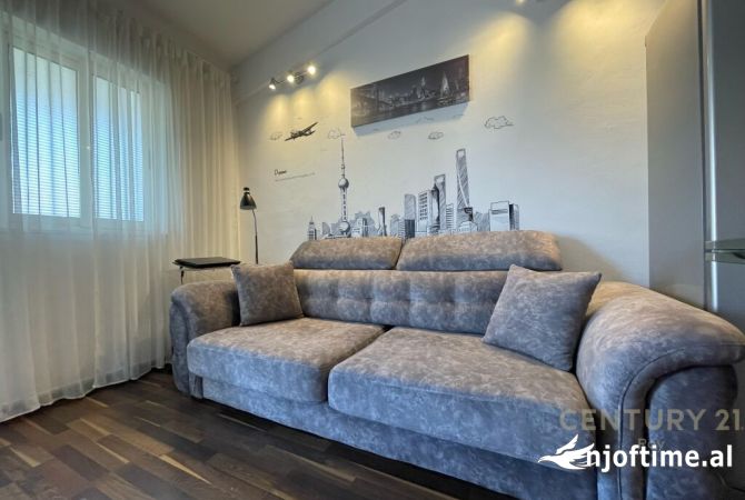 Shtepi ne shitje Apartament ne Durres, 3+1, Mobilimi E mobiluar, Pagesa 129,000  Euro.