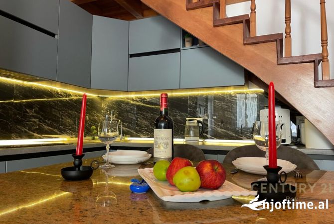 Shtepi ne shitje Apartament ne Durres, 3+1, Mobilimi E mobiluar, Pagesa 129,000  Euro.