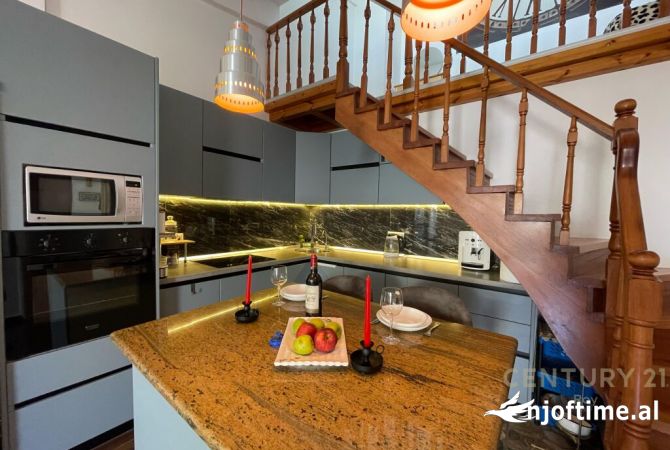 Shtepi ne shitje Apartament ne Durres, 3+1, Mobilimi E mobiluar, Pagesa 129,000  Euro.