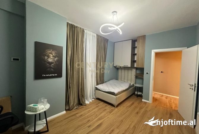 Shtepi ne shitje Apartament ne Durres, 2+1, Mobilimi E mobiluar, Pagesa 145,000  Euro.