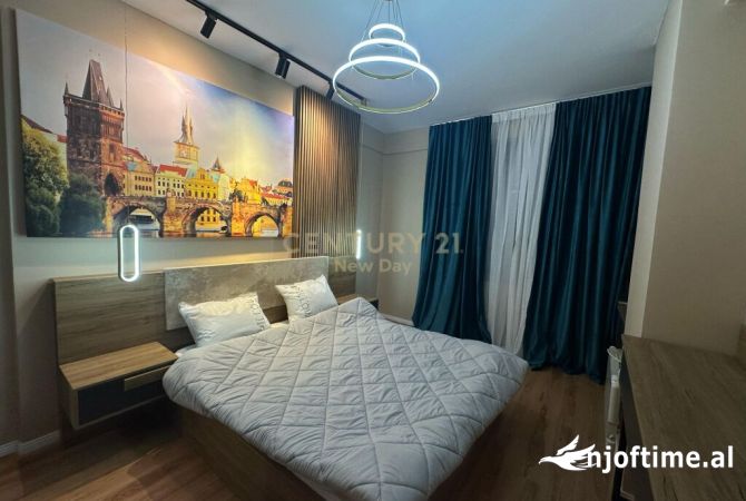 Shtepi ne shitje Apartament ne Durres, 2+1, Mobilimi E mobiluar, Pagesa 145,000  Euro.