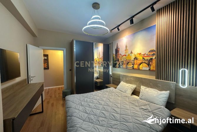 Shtepi ne shitje Apartament ne Durres, 2+1, Mobilimi E mobiluar, Pagesa 145,000  Euro.