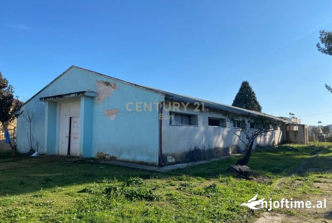 SUPER OKAZION , SHITEN KAPANONE DHE TOKE ME SIPERFAQJE 9833 M2 NE XHAFZOTAJ, DURRES! 750,000 Euro