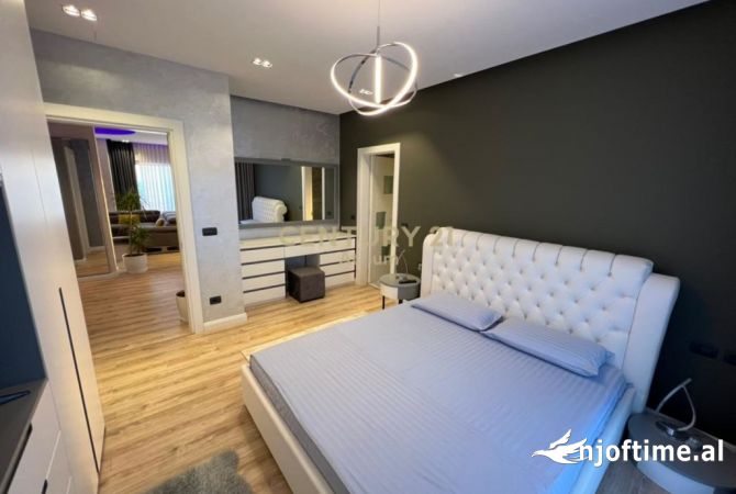 Shtepi ne shitje Apartament ne Durres, 2+1, Mobilimi E mobiluar, Pagesa 350,000  Euro.