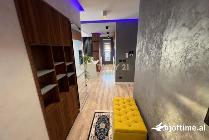 Shtepi ne shitje Apartament ne Durres, 2+1, Mobilimi E mobiluar, Pagesa 350,000  Euro.