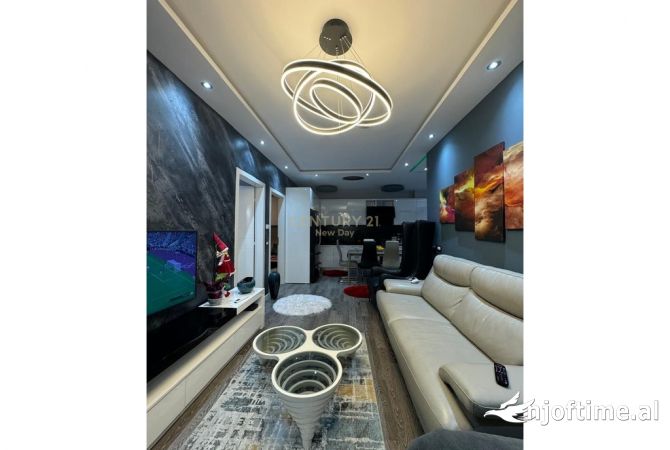 Shtepi ne shitje 3+1 ne Durres - 240,000 Euro