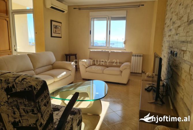 Shtepi ne shitje Apartament ne Durres, 2+1, Mobilimi E mobiluar, Pagesa 140,000  Euro.