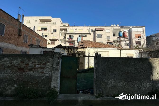 Shtepi ne shitje 2+1 ne Durres - 200,000 Euro