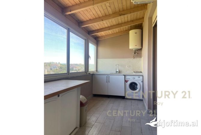 Shtepi ne shitje Apartament ne Durres, 2+1, Mobilimi E mobiluar, Pagesa 135,000  Euro.