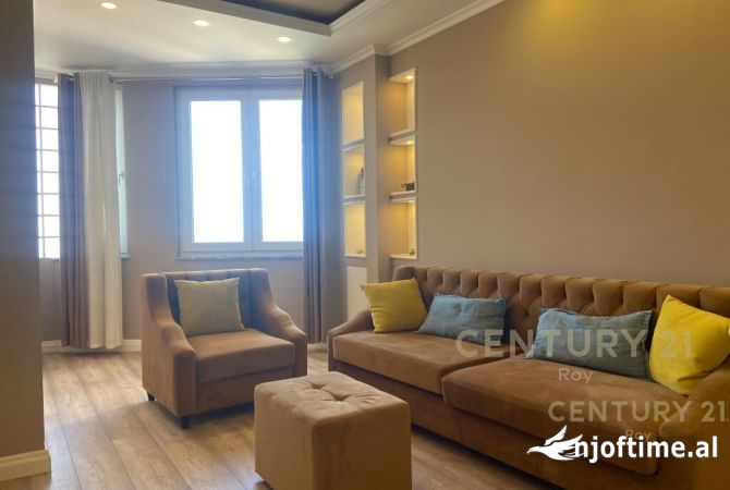 Shtepi ne shitje Apartament ne Durres, 2+1, Mobilimi E mobiluar, Pagesa 135,000  Euro.