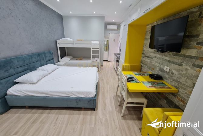 Shtepi ne shitje Apartament ne Durres, 6+1, Mobilimi E mobiluar, Pagesa 622,000  Euro.