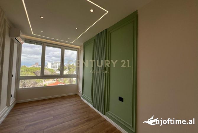 Shtepi ne shitje Apartament ne Durres, 2+1, Mobilimi Pjeserisht e mobiluar, Pagesa 135,000  Euro.