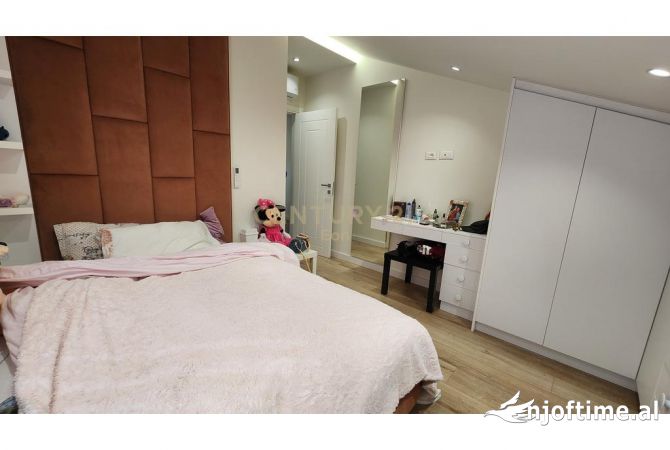 Shtepi ne shitje 4+1 ne Durres - 390,000 Euro