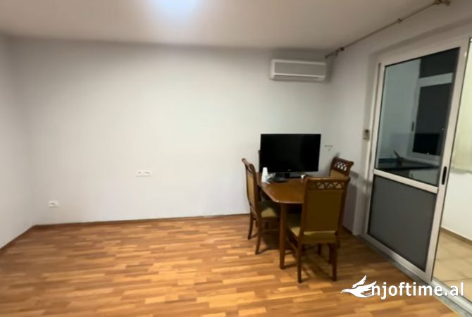 Apartment for rent in Tirana 1+1, Furnished