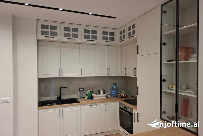 Casa in affitto 2+1 a Tirana - 1,000 Euro