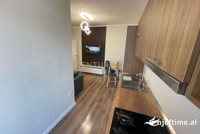 Shtepi ne shitje Apartament ne Durres, 2+1, Mobilimi E mobiluar, Pagesa 111,000  Euro.