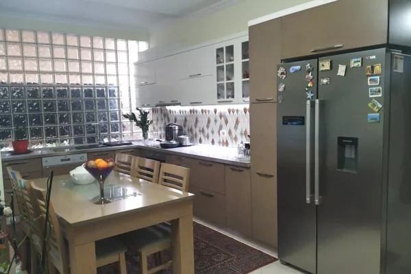 Shtepi me qera 3+1 ne Tirane - 620 Euro