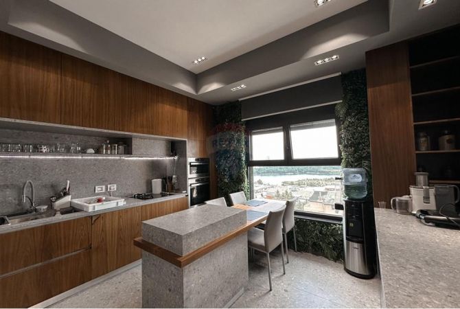 Shtepi me qera 2+1 ne Tirane - 1,600 Euro