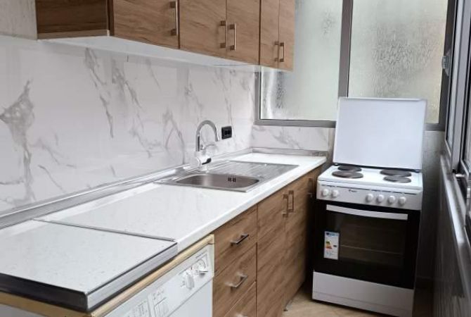 Shtepi me qera Apartament ne Tirane, 2+1, Mobilimi E mobiluar, Pagesa 65,000  Leke.