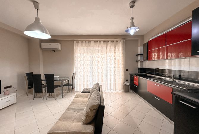 Shtepi me qera Apartament ne Tirane, 2+1, Mobilimi E mobiluar, Pagesa 600  Euro.