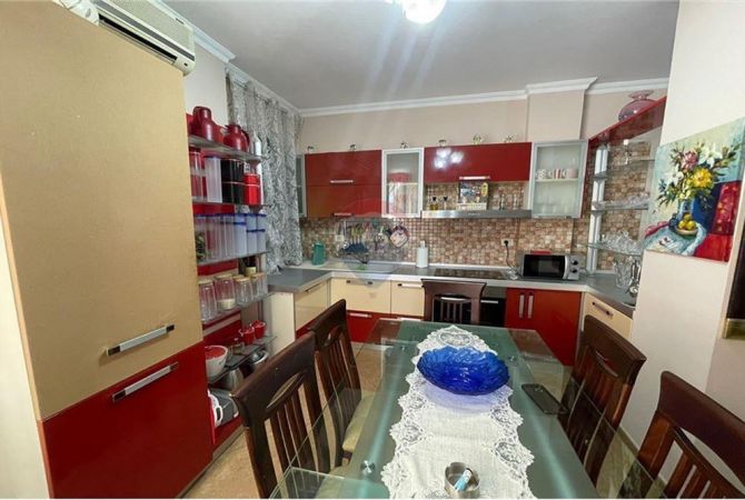 Apartment for rent in Tirana 2+1, Furnished