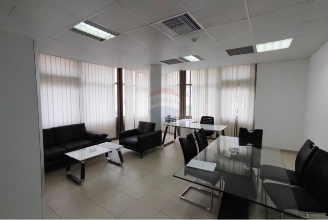 Zyre - Per Qira - Rruga Sulejman Delvina