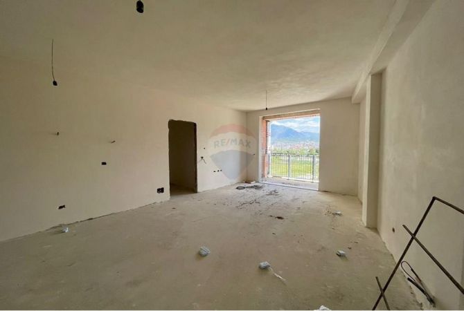 Shtepi ne shitje 2+1 ne Tirane - 252,000 Euro