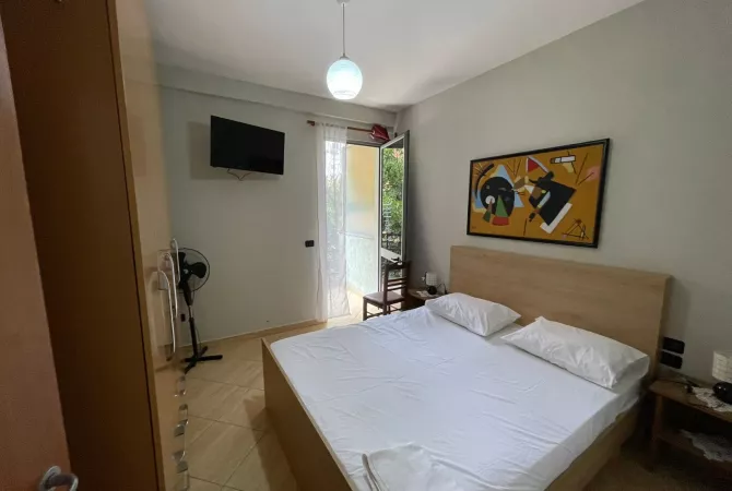 Shtepi me qera 2+1 ne Tirane - 650 Euro