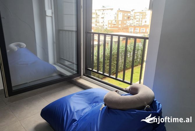 Ambient biznesi me qera 3+1 ne Tirane - 350 Euro