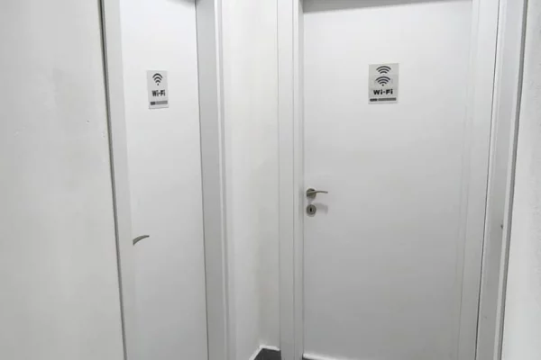 Ambient biznesi me qera 3+1 ne Tirane - 330 Euro