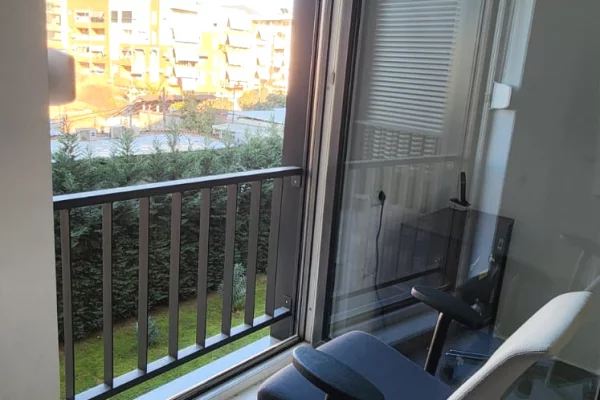 🟢 OKAZION - ZYRE E KOMPLETUAR ME QIRA (SHARED OFFICE)