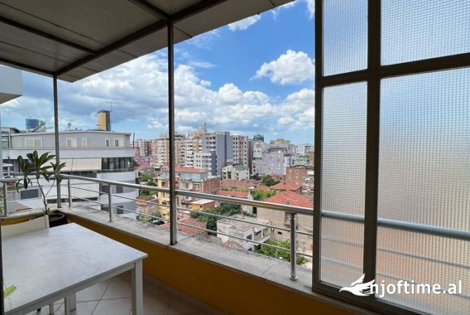 Shtepi ne shitje Apartament ne Tirane, 1+1, Mobilimi E mobiluar, Pagesa 155,000  Euro.