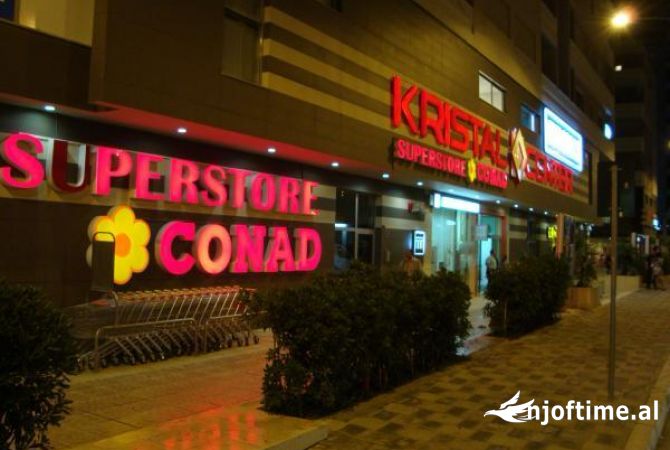 Shitet Ambient Biznesi tek Komuna e Parisit 📍