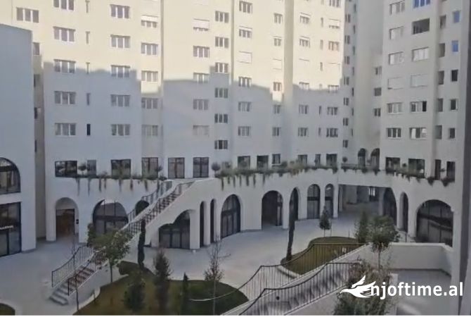 Shtepi me qera Apartament ne Tirane, 2+1, Mobilimi Pjeserisht e mobiluar, Pagesa 625  Euro.