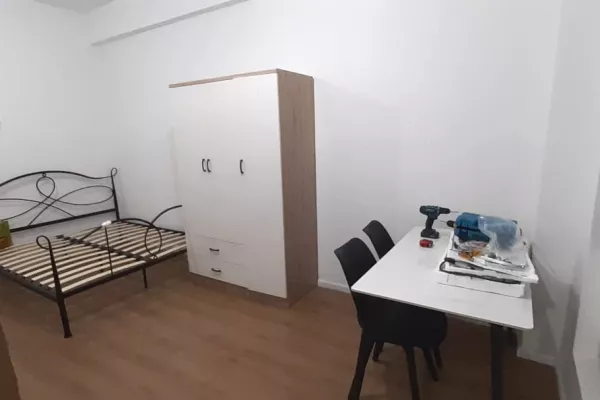 Shtepi me qera Garsoniere ne Tirane - 35,000 Leke