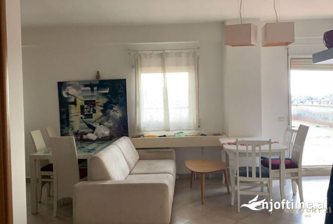 Shtepi ne shitje 1+1 ne Tirane - 150,000 Euro
