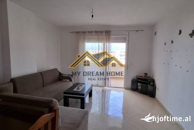 Shtepi me qera Apartament ne Durres, 1+1, Mobilimi E mobiluar, Pagesa 300  Euro.