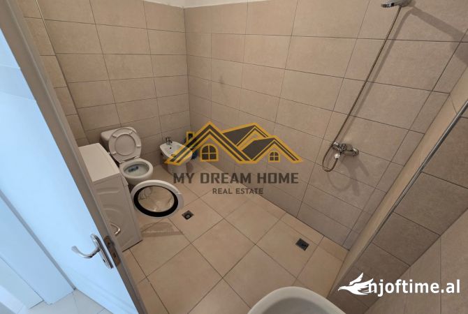 Shtepi me qera Apartament ne Durres, 2+1, Mobilimi E mobiluar, Pagesa 350  Euro.