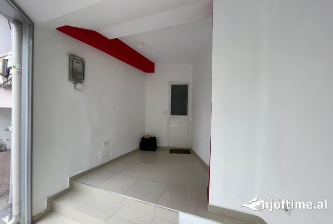 Ambient biznesi me qera 1+1 ne Tirane - 500 Euro