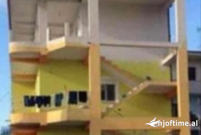 Shtepi me qera 2+1 ne Tirane - 15,000 Leke