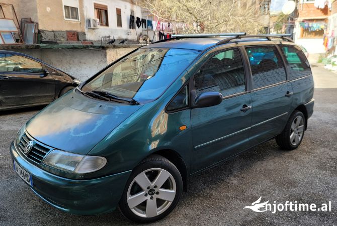 Cars for sale  in Elbasan - 2,300 Euro