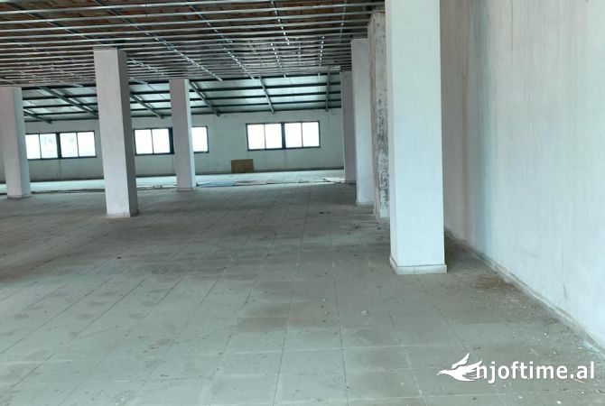 Ambient biznesi me qera 1+1 ne Tirane - 10,000 Euro