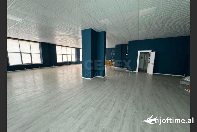 Ambient biznesi ne shitje 1+1 ne Tirane - 648,000 Euro