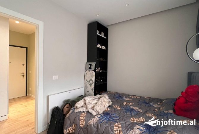 Shtepi ne shitje Apartament ne Tirane, 2+1, Mobilimi E mobiluar, Pagesa 357,000  Euro.