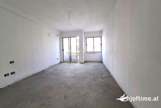 Apartment for sale in Tirana 2+1, Emty
