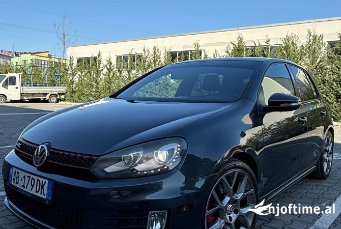 Makina ne shitje  ne Tirane - 8,800 Euro
