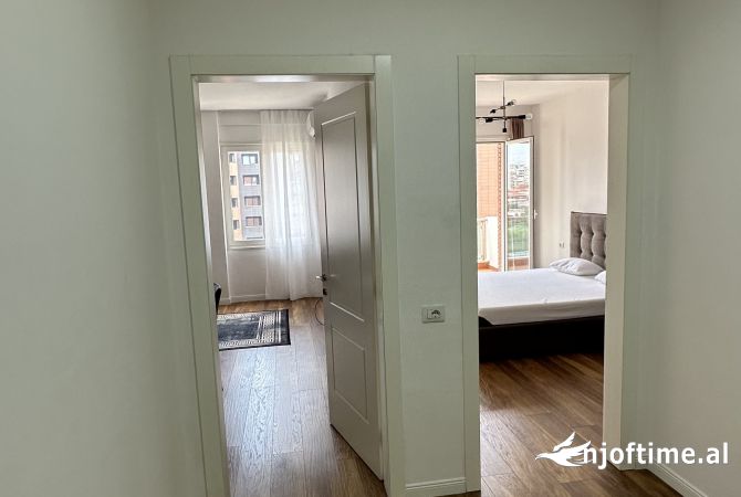 Shtepi me qera Apartament ne Tirane, 1+1, Mobilimi E mobiluar, Pagesa 500  Euro.