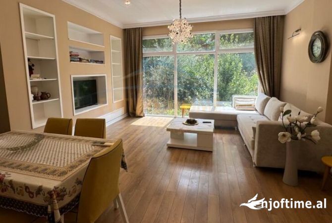 Shtepi me qera 2+1 ne Tirane - 850 Euro