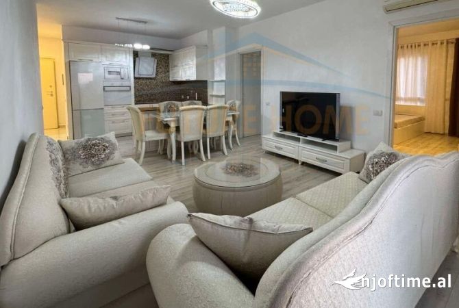 Shtepi ne shitje 2+1 ne Tirane - 260,000 Euro
