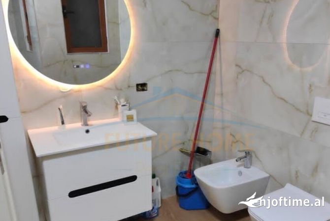 Shtepi me qera 2+1 ne Tirane - 600 Euro